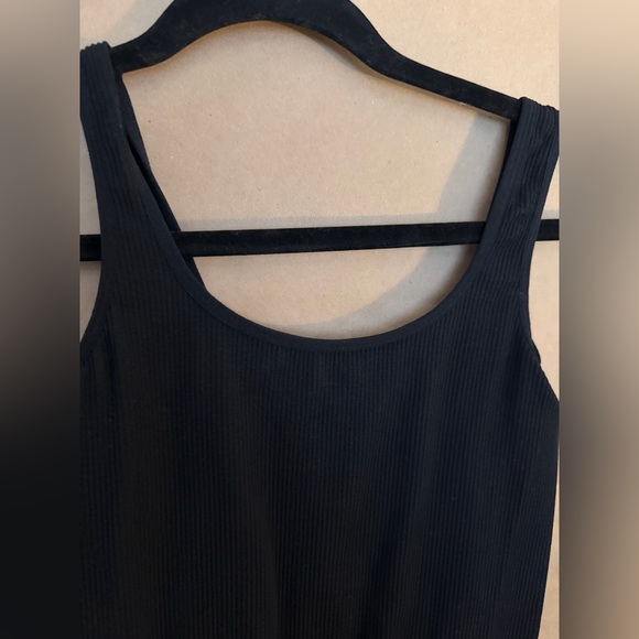 Colsie Black Ribbed Top - Picture 2 of 4